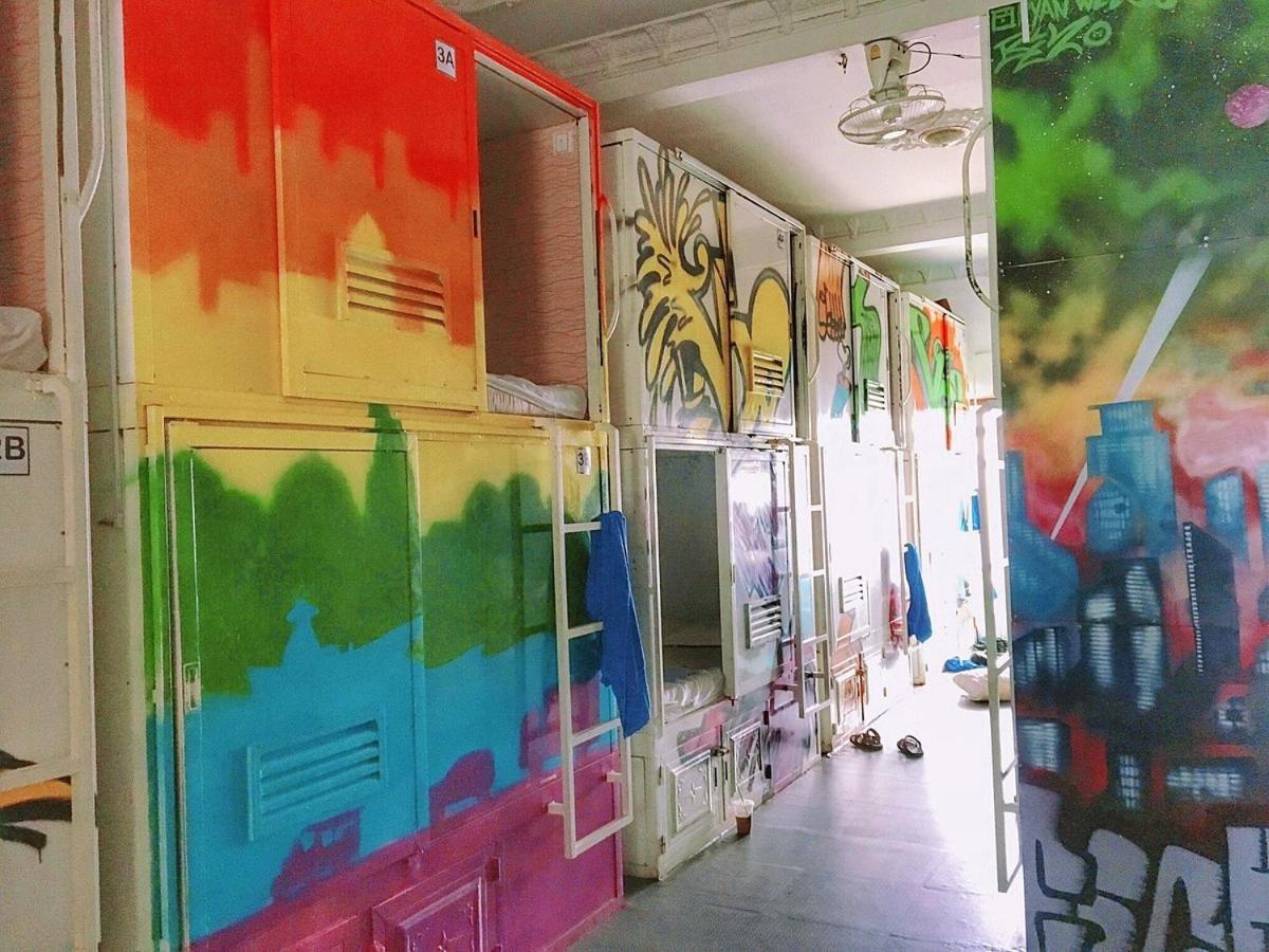 The Eighty8 Hostel Πνομ Πενχ Εξωτερικό φωτογραφία